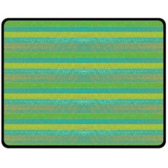 Lines Fleece Blanket (medium) 