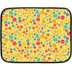 Floral Pattern Fleece Blanket (mini)