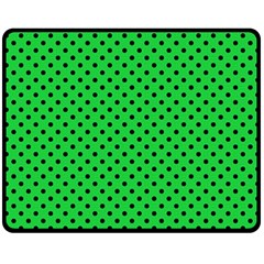 Polka Dots Fleece Blanket (medium) 