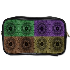 Creative Digital Pattern Computer Graphic Toiletries Bags by Simbadda