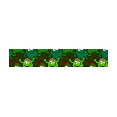 Seamless Little Cartoon Men Tiling Pattern Flano Scarf (mini)