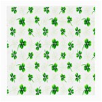 Leaf Green White Medium Glasses Cloth Front