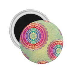 Abstract Geometric Wheels Pattern 2 25  Magnets