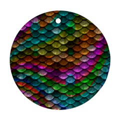 Fish Scales Pattern Background In Rainbow Colors Wallpaper Round Ornament (Two Sides)