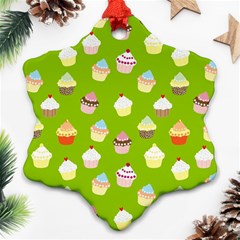 Cupcakes Pattern Ornament (snowflake) by Valentinaart