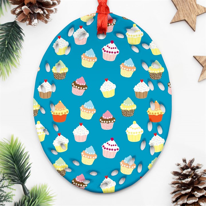 Cupcakes pattern Ornament (Oval Filigree)