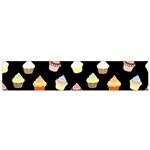 Cupcakes pattern Flano Scarf (Small) Front