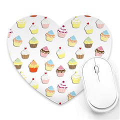 Cupcakes Pattern Heart Mousepads by Valentinaart