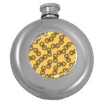 Abstract Shapes Links Design Round Hip Flask (5 oz) Front