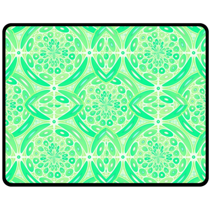 Kiwi Green Geometric Double Sided Fleece Blanket (Medium) 