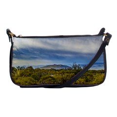 Patagonian Lanscape Scene, Santa Cruz, Argentina Shoulder Clutch Bags by dflcprints