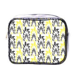 Tricolored Geometric Pattern Mini Toiletries Bags by linceazul