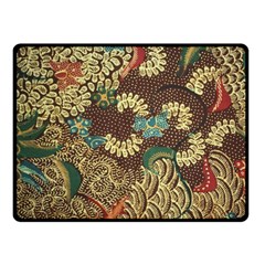 Traditional Batik Art Pattern Fleece Blanket (Small)