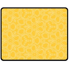 Floral pattern Fleece Blanket (Medium) 