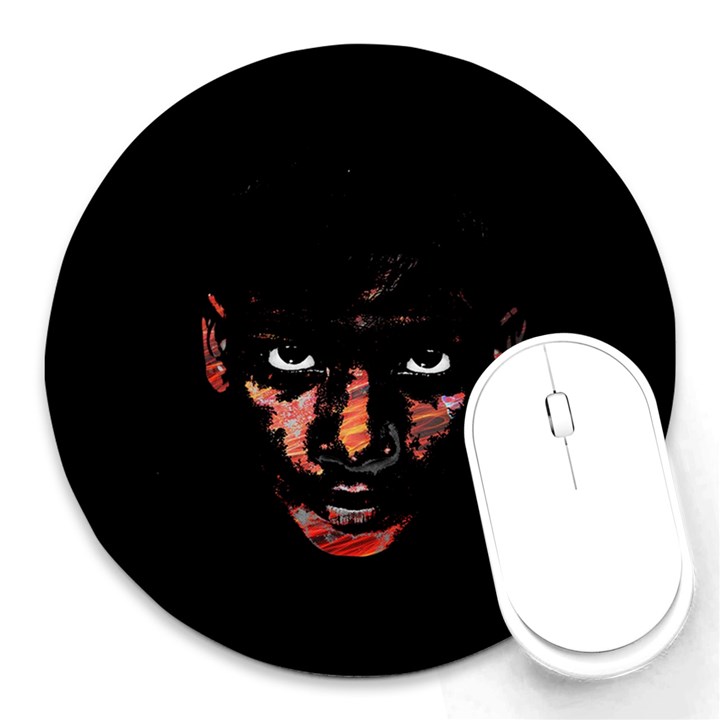 Wild child  Round Mousepads