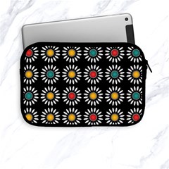 White Daisies Pattern Apple Ipad Mini Zipper Cases by linceazul