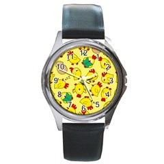 Animals Yellow Chicken Chicks Worm Green Round Metal Watch