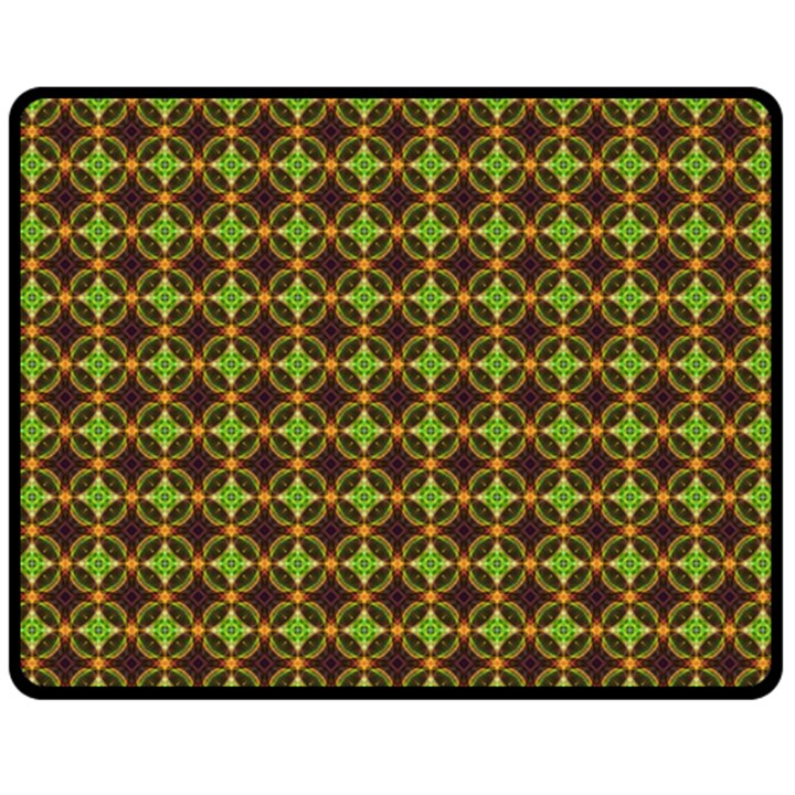 Kiwi Like Pattern Fleece Blanket (Medium) 