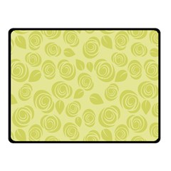 Floral pattern Fleece Blanket (Small)