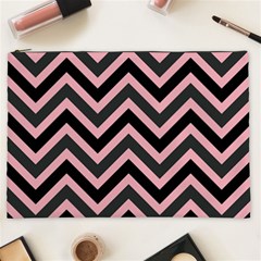 Zigzag Pattern Cosmetic Bag (xxl)  by Valentinaart