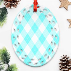 Plaid Pattern Oval Filigree Ornament (two Sides)