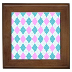 Plaid Pattern Framed Tiles