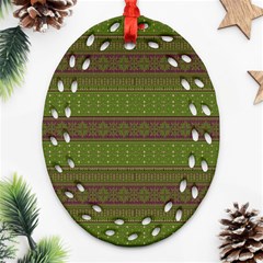 Pattern Oval Filigree Ornament (two Sides) by Valentinaart