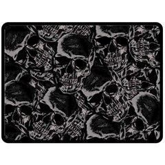 Skulls Pattern Fleece Blanket (large) 