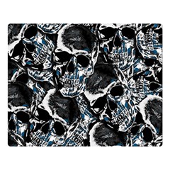 Skulls Pattern Double Sided Flano Blanket (large) 