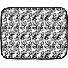 Floral Pattern Fleece Blanket (mini)