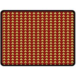 Hawthorn Sharkstooth Triangle Green Red Double Sided Fleece Blanket (Large)  80 x60  Blanket Back