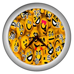 Smileys Linus Face Mask Cute Yellow Wall Clocks (silver) 