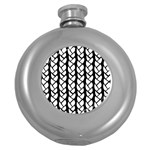 Ropes White Black Line Round Hip Flask (5 oz) Front