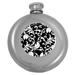 Black And White Floral Patterns Round Hip Flask (5 Oz) by Nexatart