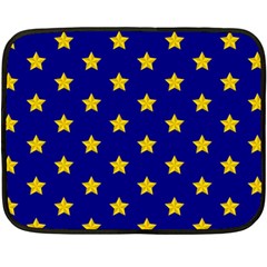 Star Pattern Fleece Blanket (mini) by Nexatart