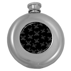 Skull Pattern Round Hip Flask (5 Oz) by ValentinaDesign