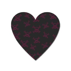 Skull pattern Heart Magnet