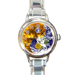 Design Yin Yang Balance Sun Earth Round Italian Charm Watch by Nexatart