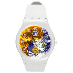 Design Yin Yang Balance Sun Earth Round Plastic Sport Watch (m) by Nexatart