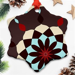 Red And Black Flower Pattern Snowflake Ornament (two Sides)