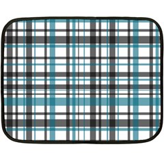 Plaid Pattern Fleece Blanket (mini)