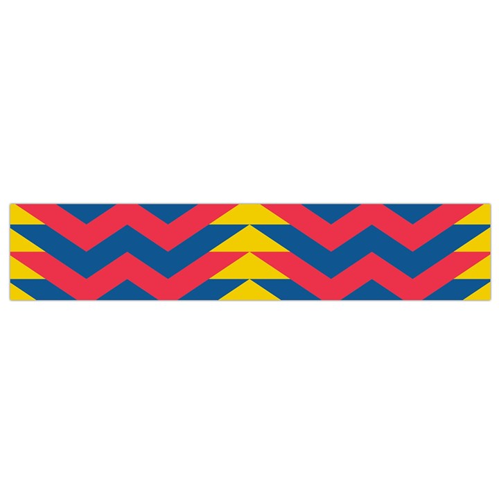 Lllustration Geometric Red Blue Yellow Chevron Wave Line Flano Scarf (Small)