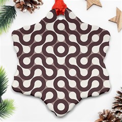 Seamless Geometric Circle Ornament (snowflake) by Mariart