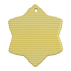 Pattern Yellow Heart Heart Pattern Ornament (Snowflake)