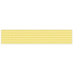 Pattern Yellow Heart Heart Pattern Flano Scarf (Small)