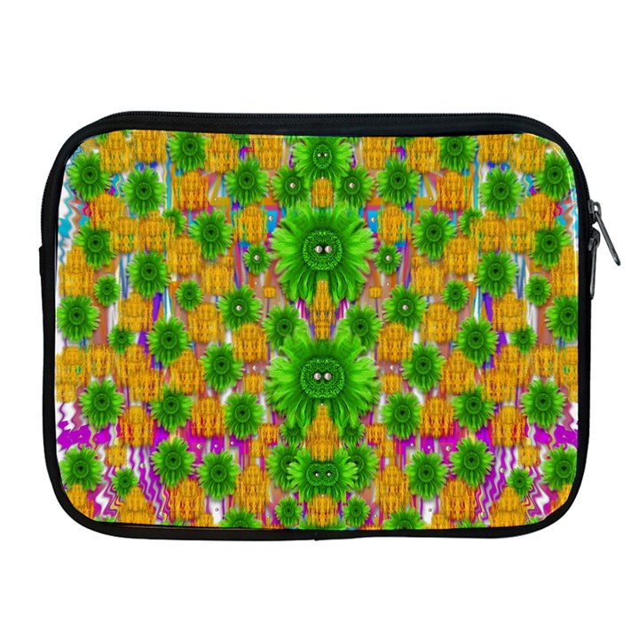 Jungle Love In Fantasy Landscape Of Freedom Peace Apple iPad 2/3/4 Zipper Cases