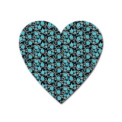 Roses pattern Heart Magnet