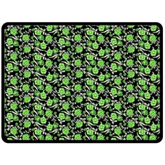 Roses Pattern Double Sided Fleece Blanket (large) 