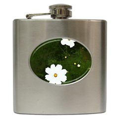 Daisies In Green Hip Flask (6 Oz) by DeneWestUK