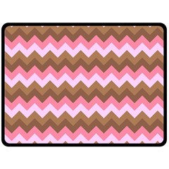 Shades Of Pink And Brown Retro Zigzag Chevron Pattern Fleece Blanket (large)  by Nexatart